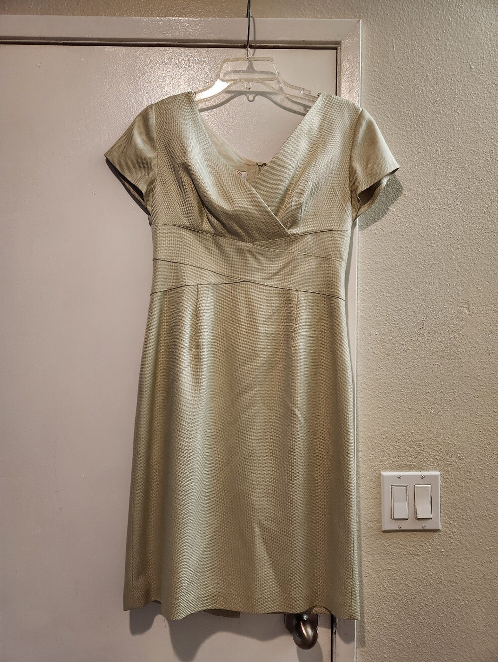 Talbots Light Green V-Neck Midi Dress